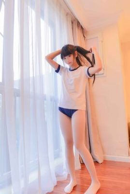 美女制服诱惑_超清电影在线观看