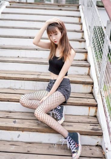 隔壁的女孩免费观看_高清高清完整版