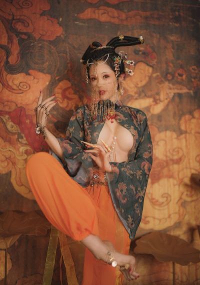 西班牙他的汗液原版_4K电影免费在线