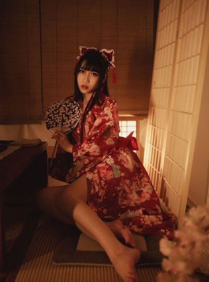 热线女孩免费观看_BD英语免费全集观看