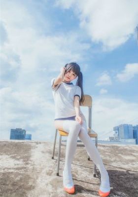 www.妈妈的朋友.com_加长未删减版在线观看