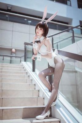 浴室激情hd免费看_BD高清在线